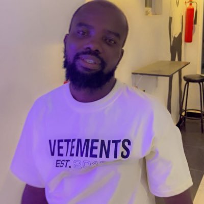 dyablohamed1's profile picture. I’m a certified interior decorator and a carpenter .. Dm for your paradise on earth