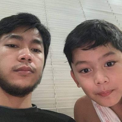 joshuafloresweb's profile picture. autodidact | sumbainó "happen"