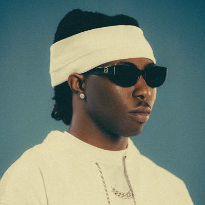 Folapondis's profile picture. YourFavLoverBoi😇| “catharsis” out now