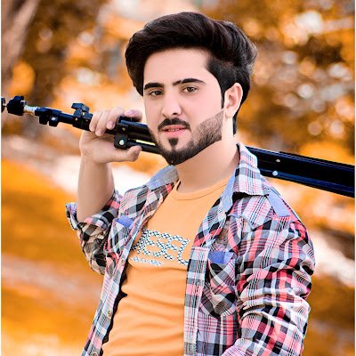SheraliKhan001's profile picture.