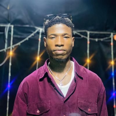 ogooluwa_ak's profile picture. 𝑻𝒆𝒎𝒆𝒕 𝑵𝒐𝒔𝒄𝒆.
Data Analyst in training 📊 | Learning Excel → SQL → Power BI → Python | Sharing lessons & growth