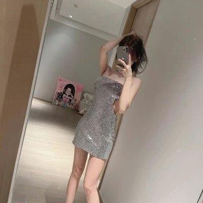 qL3zCSYo0i3W0Q's profile picture. 153 44 E 私は友達を作って、時間があれば一緒にデートするのが好きです。 🌟 🍀 💼