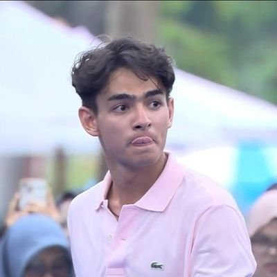 stargirlelsa's profile picture. Pusat kehidupan🤷‍♀️