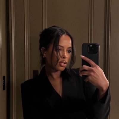 vDODA_'s profile picture. CYS👩🏽‍💻 | Streamer                                                                  ˙✧˖°📷 ༘ ⋆｡˚