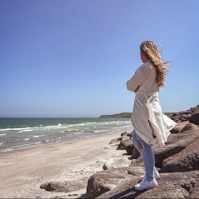 EmilyJason84573's profile picture. MAKE AMERICAN GREAT AGAIN.. 🦅🇺🇲💪