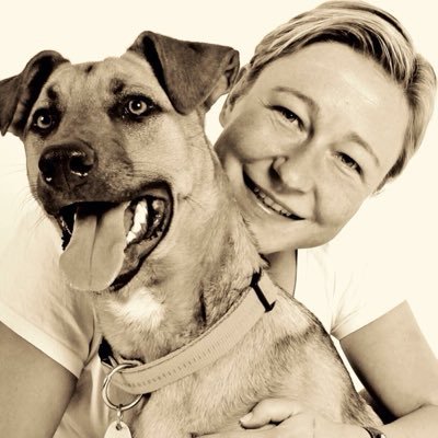 katyhuebner's profile picture. 