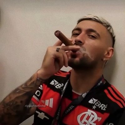 rippahtefinho's profile picture. always and forever 🤞🏻 @kaybalao0 || @MelloGiana ❤️‍🩹