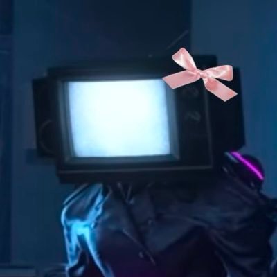 uncoolestcat's profile picture. heyo i like robots/tvheads 📺💕