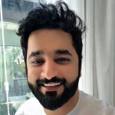 hmdzs30292's profile picture. Arabic soul 🌙 | Exploring cultures 🌍 | Good vibes, coffee & conversations ☕ | Let’s connect.