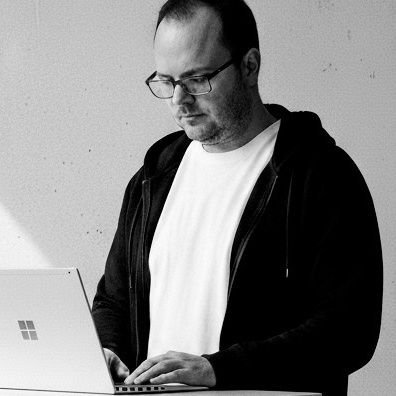 dominguezdaniel's profile picture. Engineer covering AI, Cloud & Distributed Systems. I write about it at InfoQ.