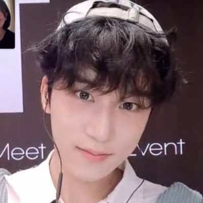 lun8_b's profile picture. 