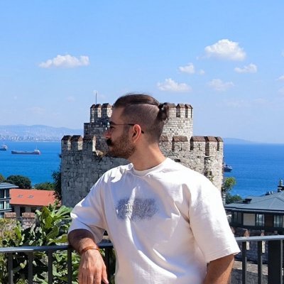NiakanHamid's profile picture. Metal-head by passion, physicist by degree, self-taught coder by obsession. Always eager to learn and ready for challenges. Let's rock! 🤘 🍻