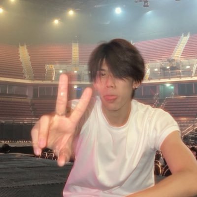 livlovesbarcode's profile picture. tui chayatorn and getting topped… musically. barcodetui president. #1fylover