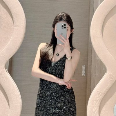 Aya184687's profile picture. Passionate about luxury watches ⌚️ | Obsessed with stylish shoes | LV bag aficionado | Elevating everyday elegance 💖