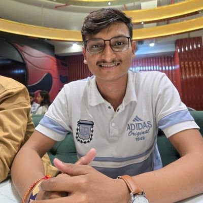 dharmikgohil_'s profile picture. Building https://t.co/xehimBbagz ( Agentic RAG Platform ) more details https://t.co/4NHZKp4lGH, Engineering @avestalabs , CE'24