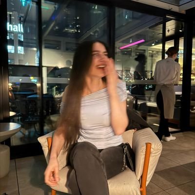 hxrdlyrkived's profile picture. 