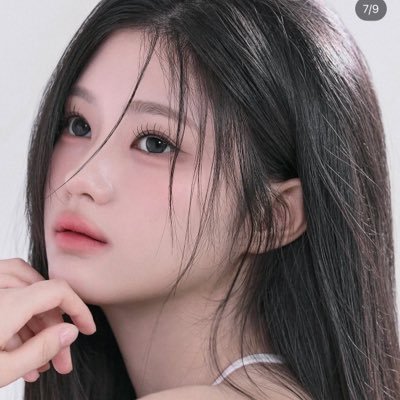 austerioty's profile picture. ⦅ 𓉳 ⦆ She carries an abundance of heavenly allure, of which partakes in her countenance as a witch. #NewizzyAH