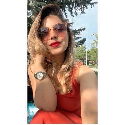 pekiDeryacm's profile picture. 📌 English Teacher / MEB / Bu profilde artık iyi şeyler konuşulacak 🤍