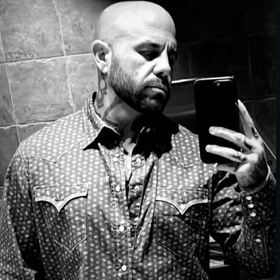 coltcurtis2's profile picture. Jesus is 👑
Girl Dad ❤ | USMC Vet
Transformation Coach & Enterpreneur 
Half Hood ☠ Half Holy 😇
DM READY to work with Me .