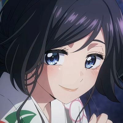 cocowedsmelon's profile picture. Balancing case laws with petals , pages and poetry.