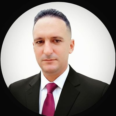 YulierGonzlez1's profile picture. “En las redes sociales no solo compartimos contenido: compartimos identidad, valores y emociones. ¿Qué estás comunicando tú?”