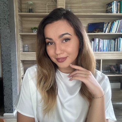 PipaDaria's profile picture. 🎓 Educator & PhD researcher
 Sharing smart tools for teachers & creators
 EdTech | AI | Productivity | Teaching & Learning  
💡 Making learning creative