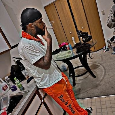 BTM_crazy's profile picture. roll up n smoke one 💨 ☝️ free them members #FreeRim #FreeOGwash 🪬♿️
