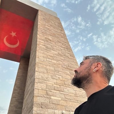 godofwinners's profile picture. 🍷 🍾  🤏  🕺 Örtmen...
Sensuum tuorum honorem superare debes. DM🔇