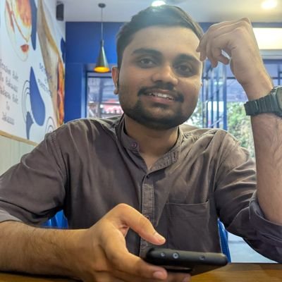 abhieq33's profile picture. tinkering at the edge