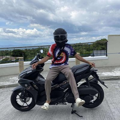 MarkAndreeeeew's profile picture. fly and defend the skies