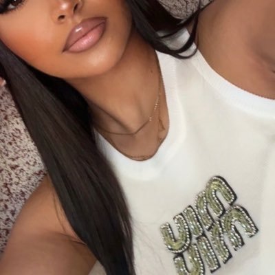 lina_eld12's profile picture. le sud ou rien 😝