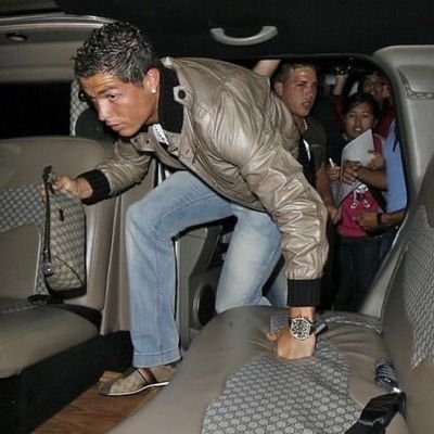 dopaminaddction's profile picture. SE AVETE DOMANDE FATELE A CHATGPT