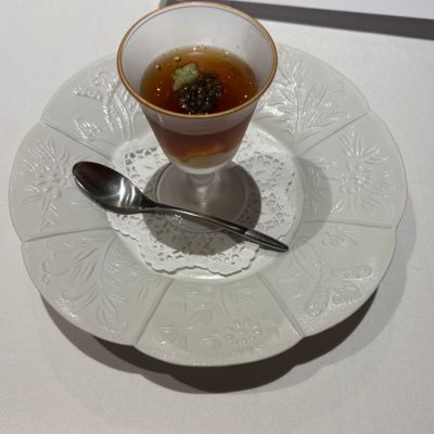 hoja_himatubusi's profile picture. 大学生