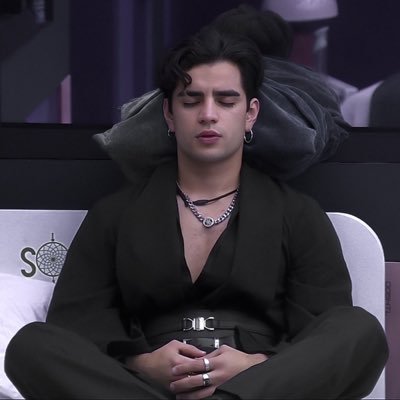 VickyAaroncinaB's profile picture. stan #Aaronmercury  😸