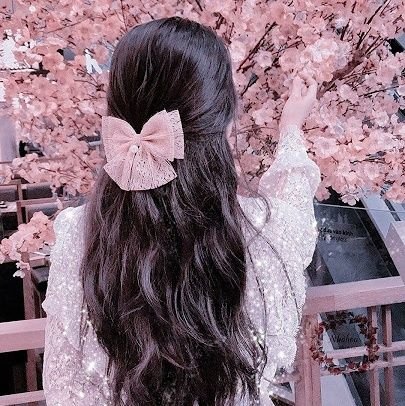 KhanKi_Deewani's profile picture. My loyalty is so expensive only Imran Khan can afford it ❤️🫠|| Dm will be blocked 🚫