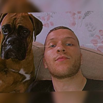 AU98_'s profile picture. 