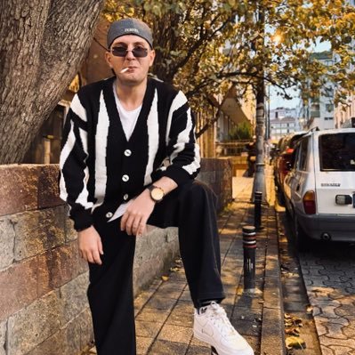 Nurullahcakay's profile picture. Yalnızlık Hayat Manifestomdur !
