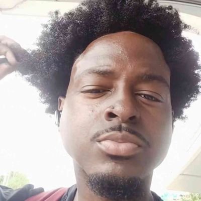 Your_Hi_nes307's profile picture. 🎶yall be talking that whoop de woo, blazé blah, “he say, she say”, oh my gahd STFU. hoe.🎶
& before weird mfs try to insult me, no. It's not a nose ring 🤣👎🍅