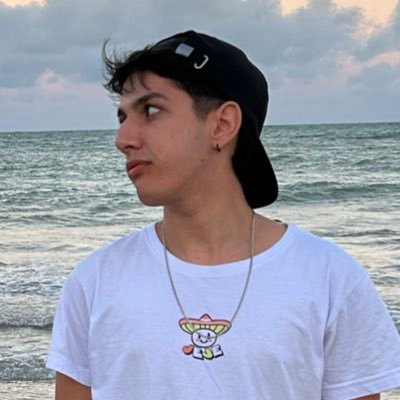 vitudos's profile picture. 