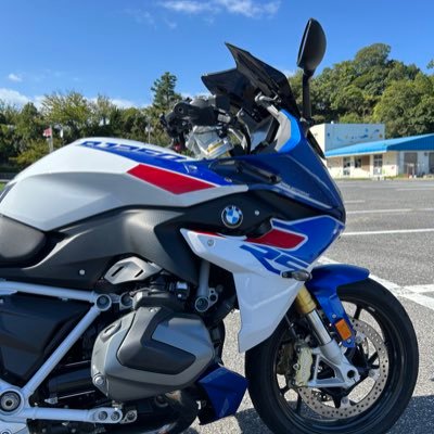 AinsWing's profile picture. 基本はソロツーライダー🏍️/広島🦌🍁⛩️⚓️在住/5台目のバイクです/バイク好きなら誰でもフォロー返します(*´∇｀*)/R1250RS