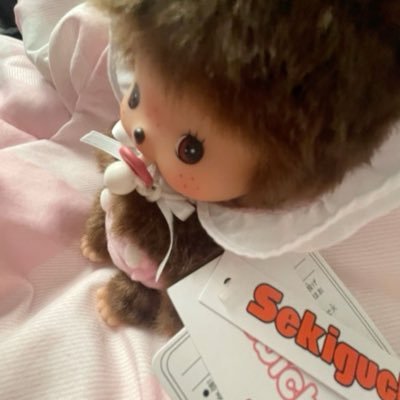 cryingwithmay's profile picture. 