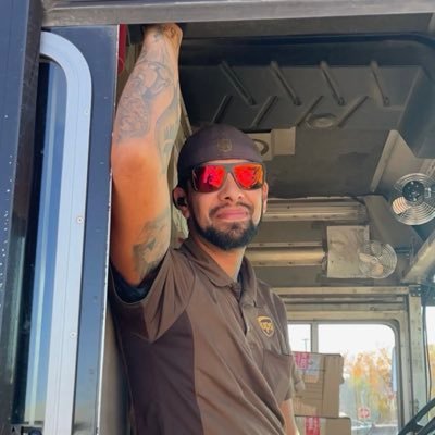 RawCardPullz's profile picture. Cards, Work and Life