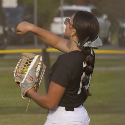 jezabreu2028's profile picture. Fury Platinum Hudenburg #10 | OF/UT | Freedom HS SR | 2028 🎓| 4.22 GPA | FHS Indoor Track🏃‍♀️ | All glory to God! ✝️ | NCAA ID# 2408390918 | 🇩🇴