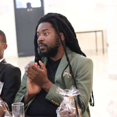rbabadu1's profile picture. Football's⚽️ encyclopedia (Kaizer Chiefs, Chelsea & Real Madrid). The world is my Oyster
