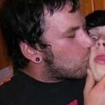 piprrup's profile picture. chupai-vos a minha caceta. salmos 4:20