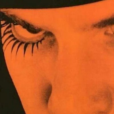 _violntfemme's profile picture. he/it 击̸ || bigender dyke with transgender swagger