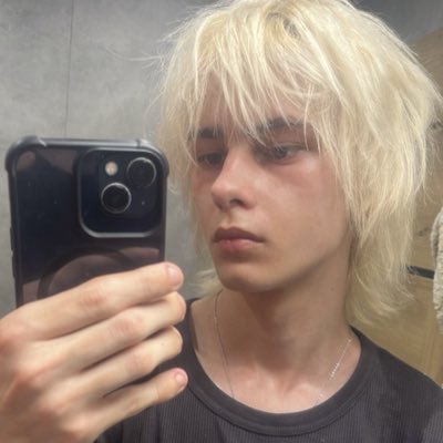 drewnordic's profile picture. 18