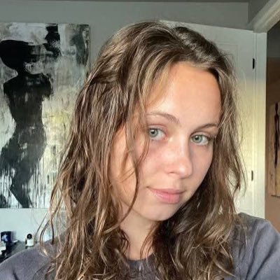 alisonmary256's profile picture. 🥰