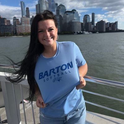 ElleighTarpley's profile picture. God-fearing ✝️ - Eisenhower HS 26' - Wichita Stars 18U - C/2B/3B - 3.77 Weighted GPA - NCAA #2410445652 - Barton CC elleigh.tarpley2026@gmail.com