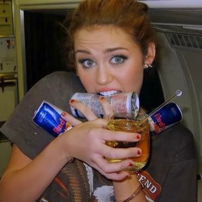 cvmbertrash's profile picture. 26. (she/her) | 🇵🇸 ~ intersectional feminist ANTIFA & long-time proud cumberbitch